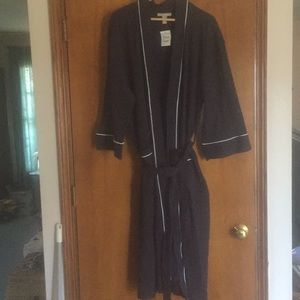 Nordstrom,s Robe.   Navy  Unisex